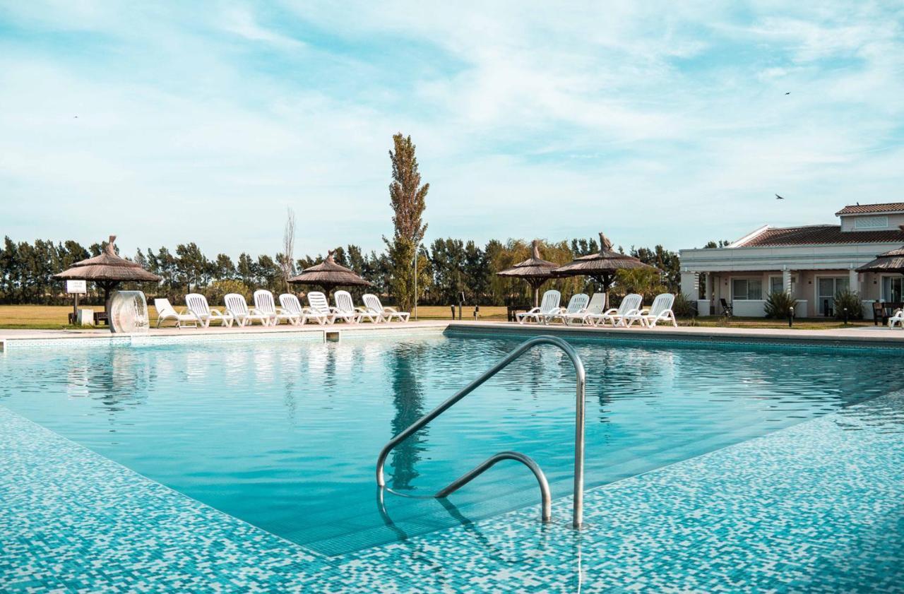 Melincue Casino & Resort Buitenkant foto