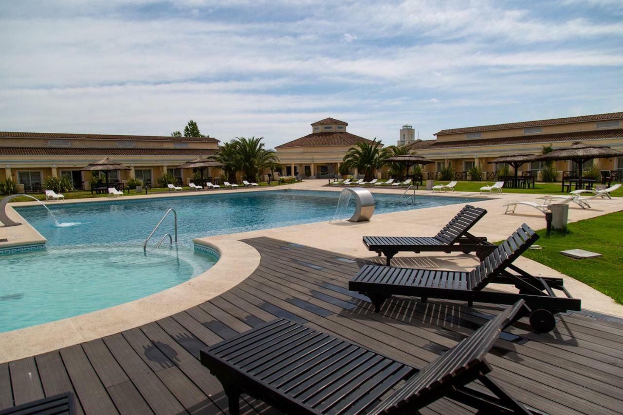 Melincue Casino & Resort Buitenkant foto